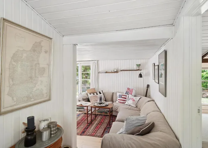 3 Bedroom Pet Friendly In Ebeltoft